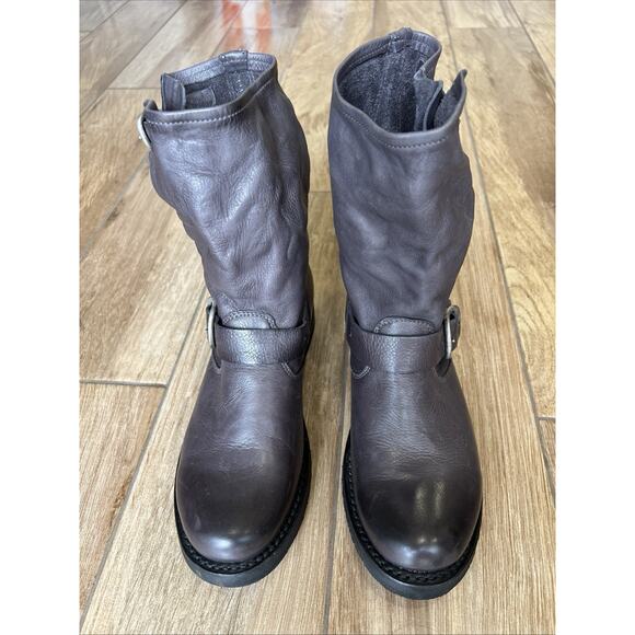 FRYE Women's Veronica Short Boot 76509 Size 7B - Picture 1 of 8